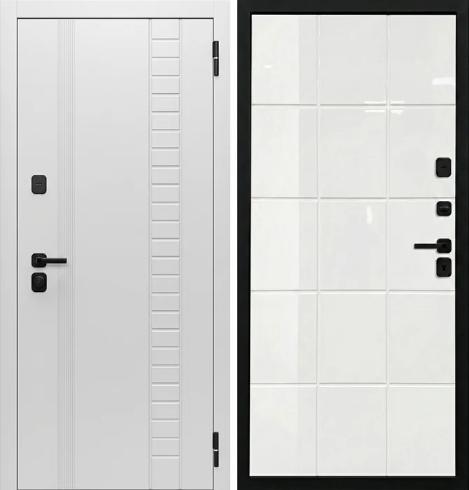 Белая металлическая дверь с МДФ-панелями для квартиры №178