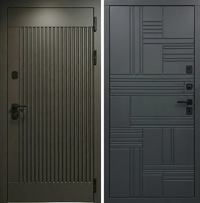 Железная графитовая дверь с рейками и геометрией №334