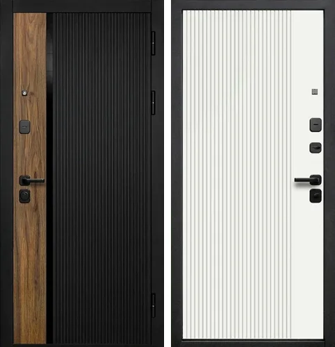 Дизайнерская дверь в частный дом из дерева №15