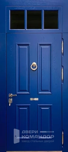 Синяя дверь с верхней вставкой в английском стиле №60