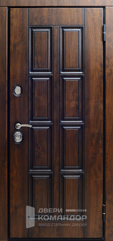 Входная деревянная дверь в квартиру №13 - наружная сторона