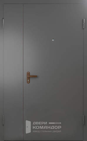 Железная дверь в тамбур №4 - наружная сторона