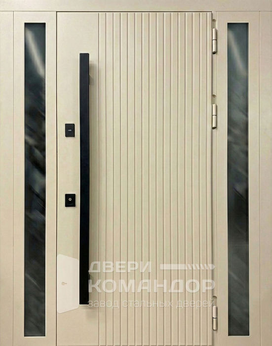 Входная дверь айвори с вертикальными рейками и боковыми стеклопакетами №55