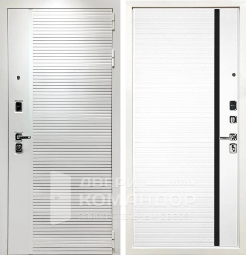 Белая входная дверь в панельный дом №6