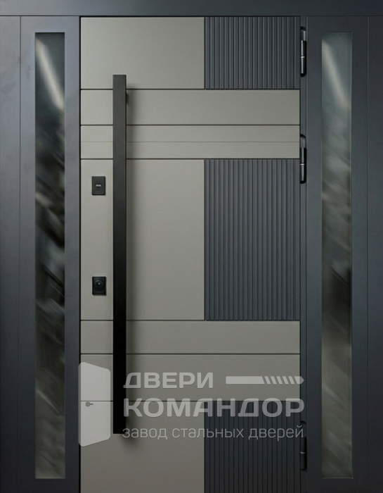 Входная дверь светло-серая с горизонтальными линиями и боковым остеклением №42