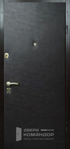 Металлическая дверь эконом класса №5 - наружная сторона