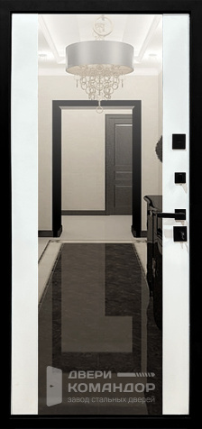 Металлическая дверь в квартиру с зеркалом внутри №22 - внутренняя сторона