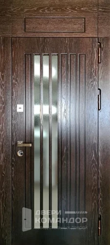 Входная дверь с фрамугой с верхней вставкой №43