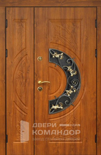 Широкая входная дверь для загородного дома №53