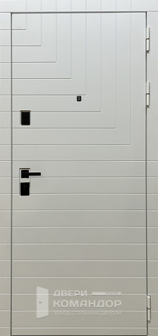 Белая входная дверь в пленке ПВХ №19 - наружная сторона